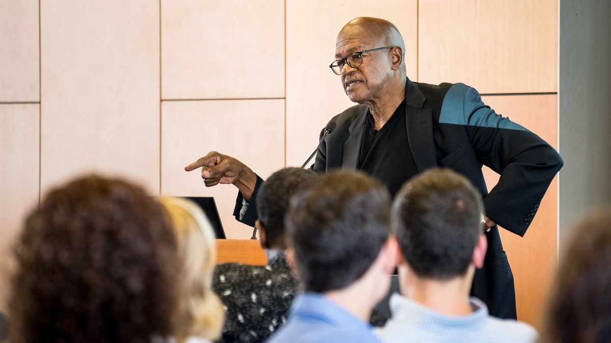 Yale ethnographer Elijah Anderson speaks at a Global Sport Institute event at ASU.