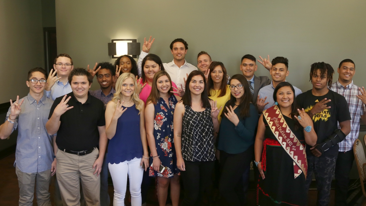 ASU College of Integrative Sciences and Arts alumnus Brock Osweiler visited with current ASU students at informal luncheon