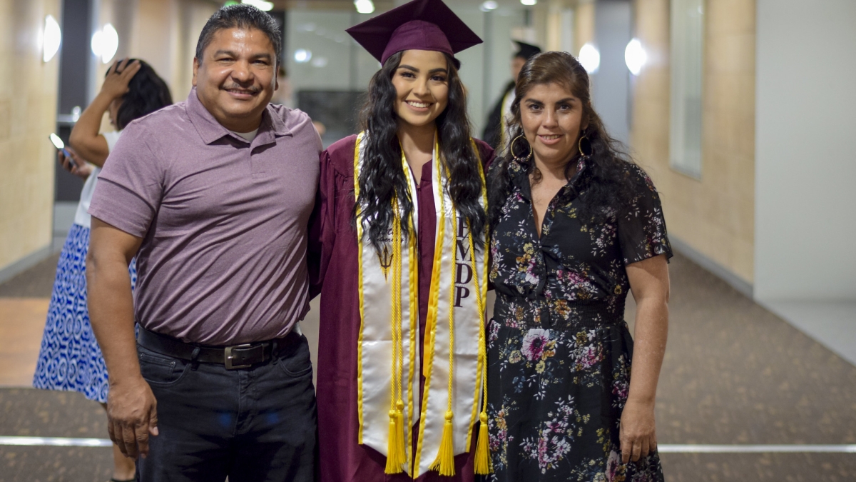 Hispanic Mother Daughter Program ASU spring 2019 graduate Jackelyne Arevalo 