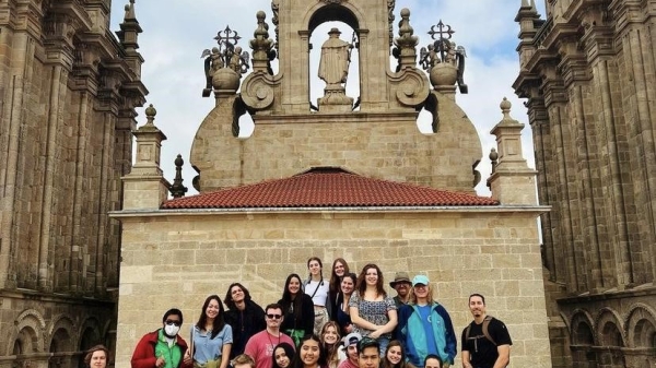 ASU Barrett Honors College students posing for a group photo on the roof of Catedral de Santiago Compostela in Spain.