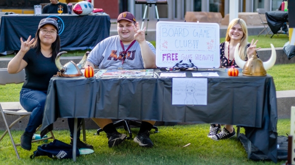 Students tabling at an event.