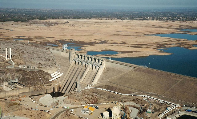 Drought's affect on Folsom lake